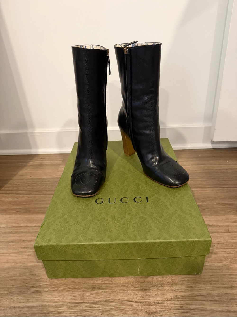 Gucci Interlocking G logo heeled boots
